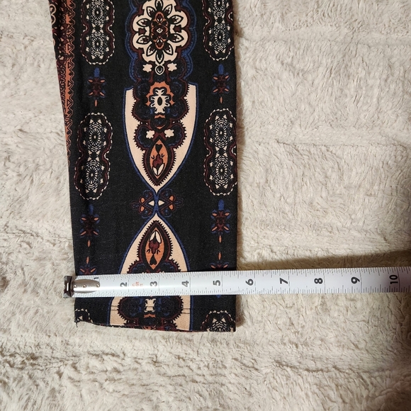 Rue 21 Womens Sz 2X Leggings Bohemian Print High Rise Ankle Stretch - Picture 8 of 9